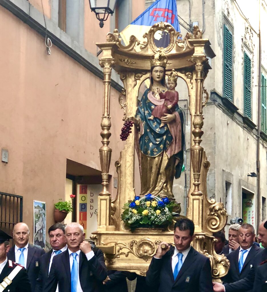 Parading the Madonna della Fiori