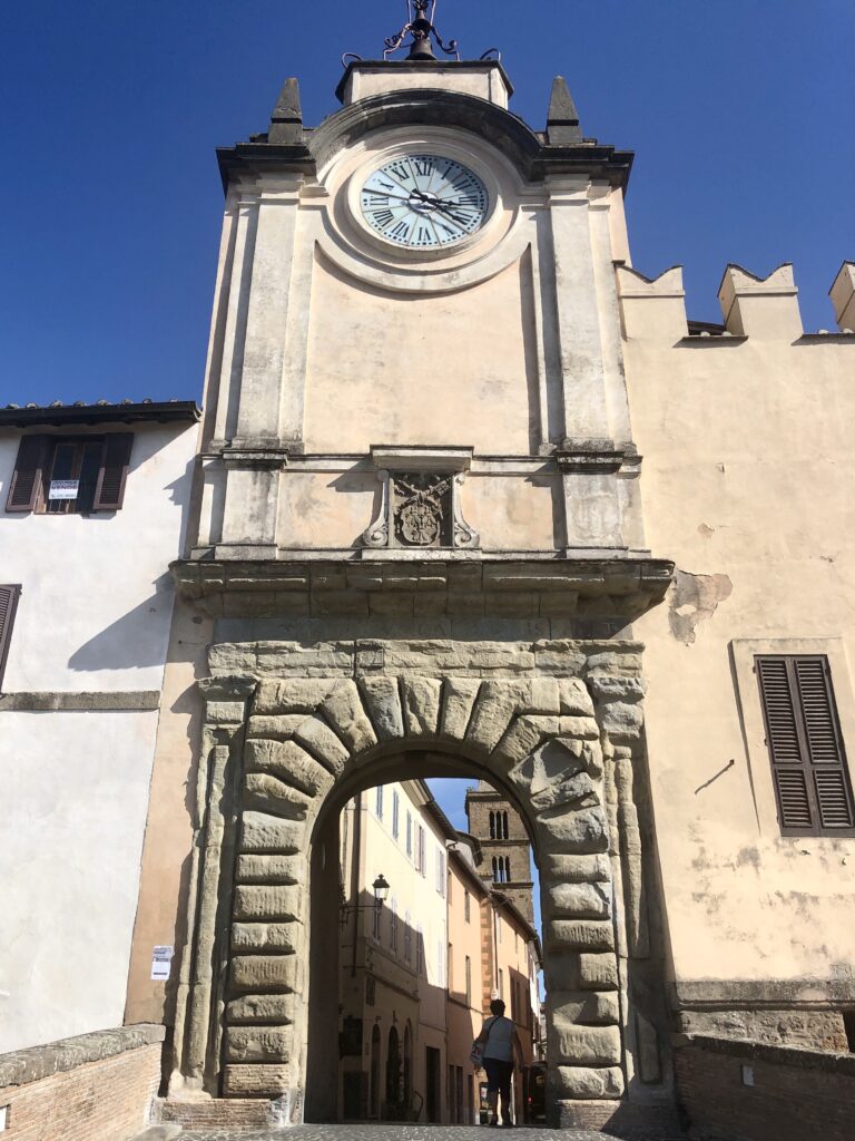 Montefiascone to Rome Via Francigena – image 15